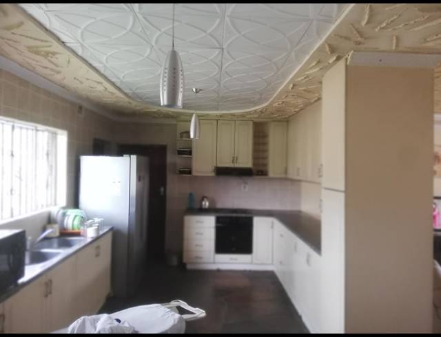 3 BEDROOM HOUSE SOLD IN LYNNFIELD PARK